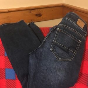 American Eagle Capris 🦅. Juniors size 4